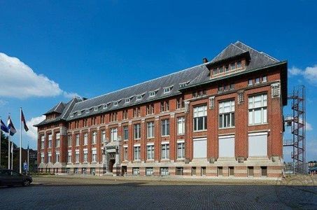 De raad bezoekt Damen Shipyards