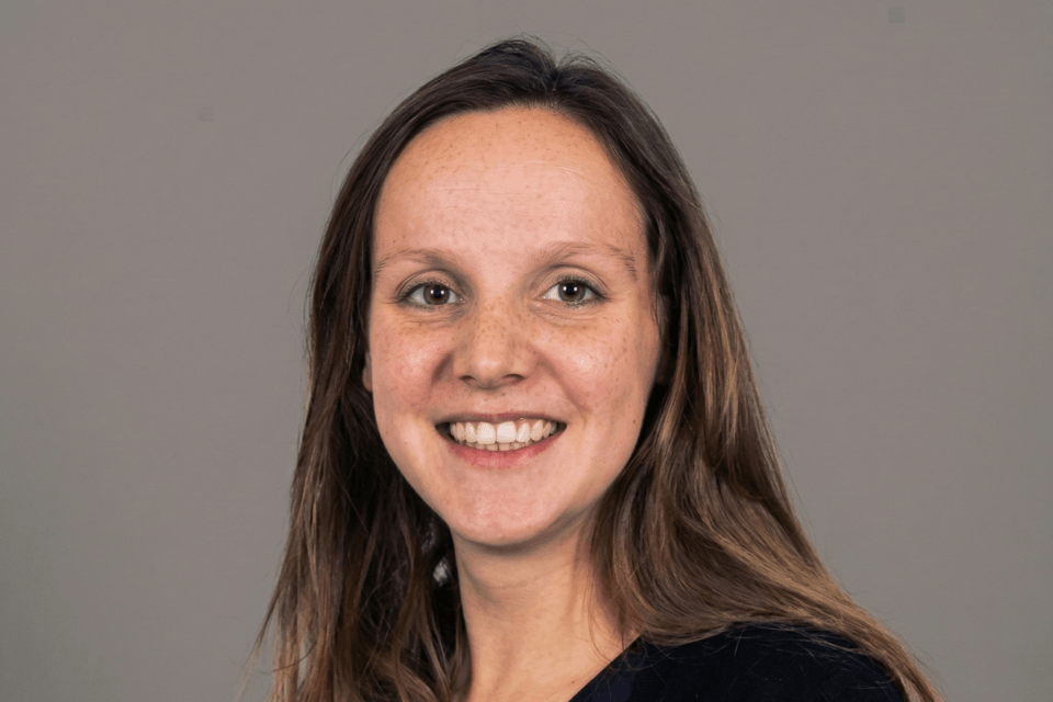 L. (Loïs) Roos-Snijder