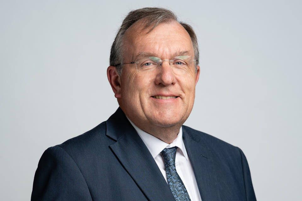 Arjan van Steenselen