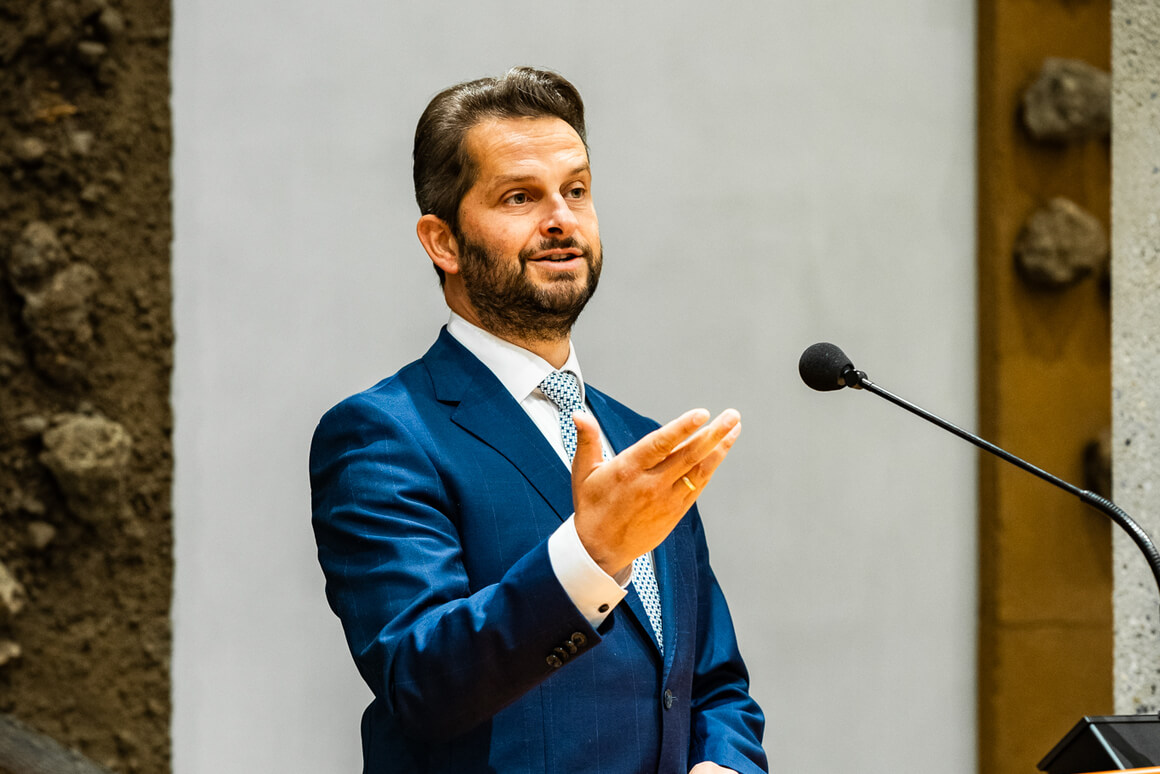 André Flach (webkwaliteit - 5)