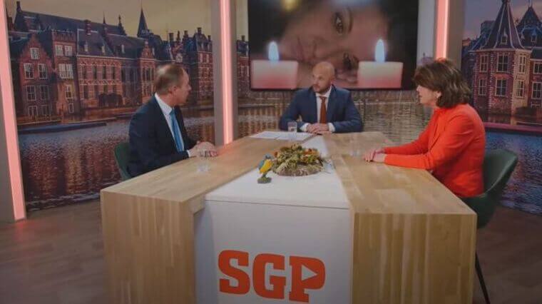 Studio SGP | #20 'Kabinetsformatie en notulen & Corona en kerken'