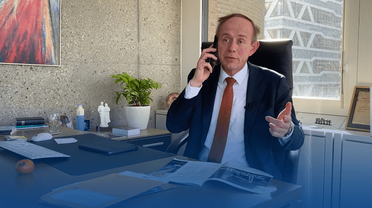 'Je vraagt onafhankelijk stemadvies?'
