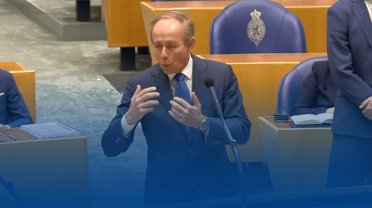 Geen incidentgedreven partijverboden' - Van der Staaij over D66-plan