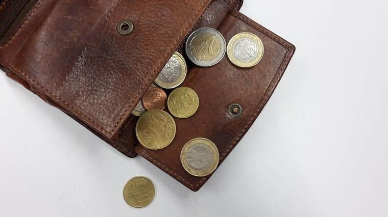 'Doe contant geld niet in de ban' - SGP-Weekjournaal
