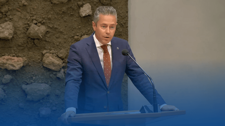 'Een dieptepunt' - Stoffer over het geweld in Den Haag