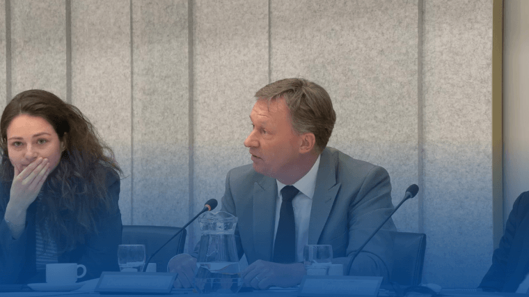 Mensen willen geen extra AZC's in hun wijk of dorp